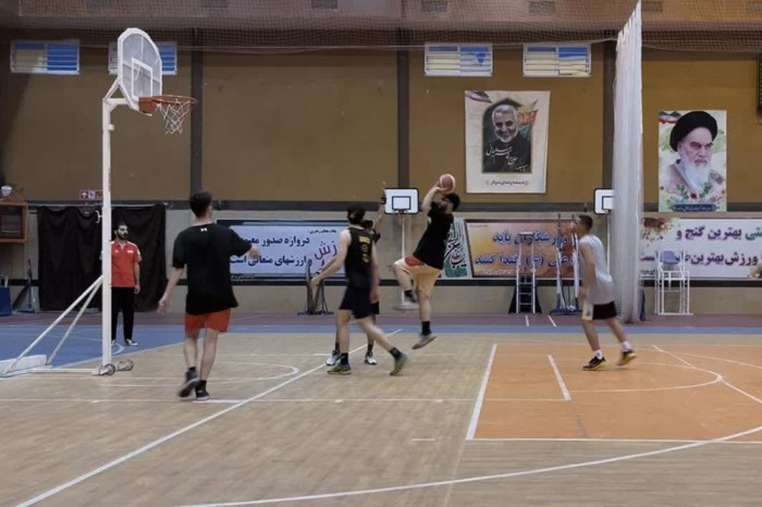 مسابقات بسکتبال سه نفره دانشجویان پسر دانشگاه علوم پزشکی گناباد برگزار شد